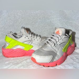 Nike Air Huarache Run Desert Sand/Volt